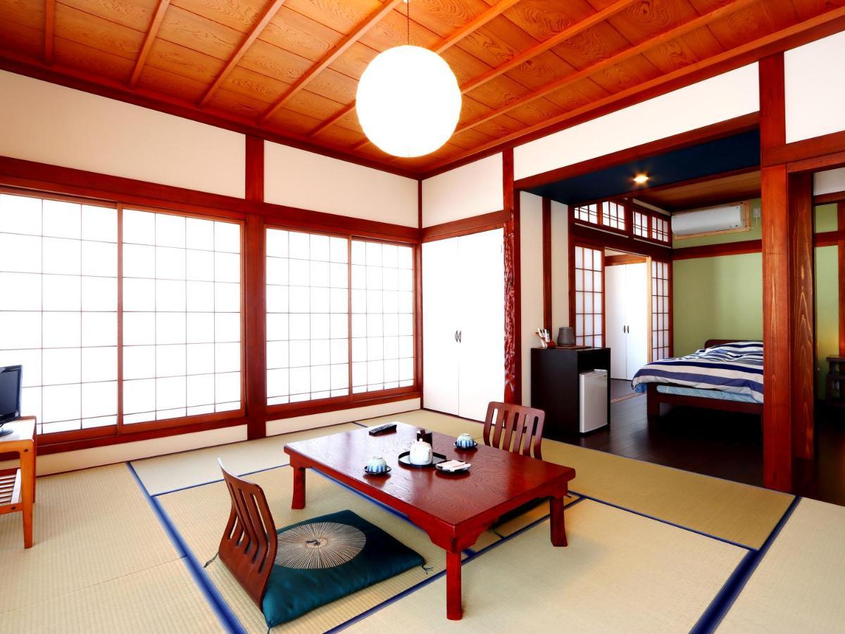 富山県 よしのや旅館 Ryokan 2*